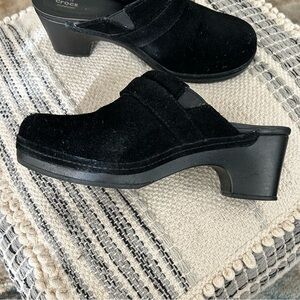 CROCS Women's Black Mules